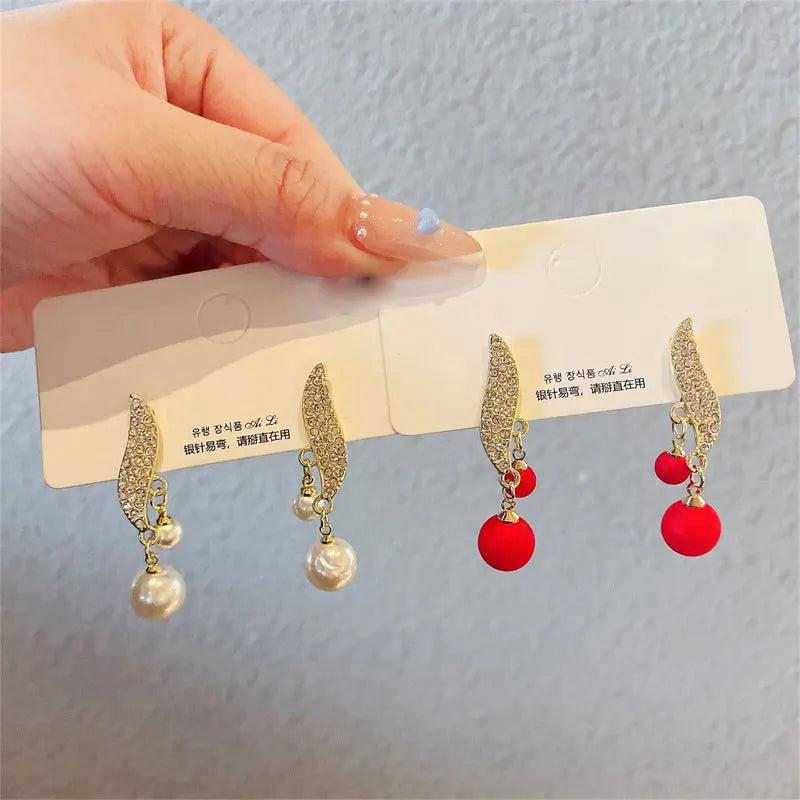 2023 New Classic Elegant Imitation Double Pearl Dangle Earrings For Women